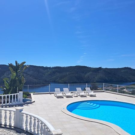 Lago Azul Villas Ferreira do Zêzere エクステリア 写真