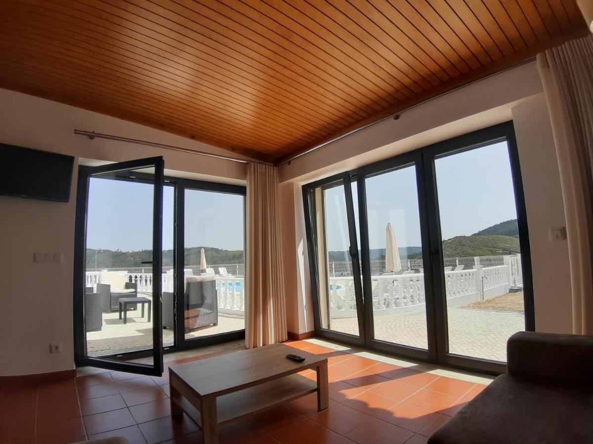 Lago Azul Villas Ferreira do Zêzere エクステリア 写真