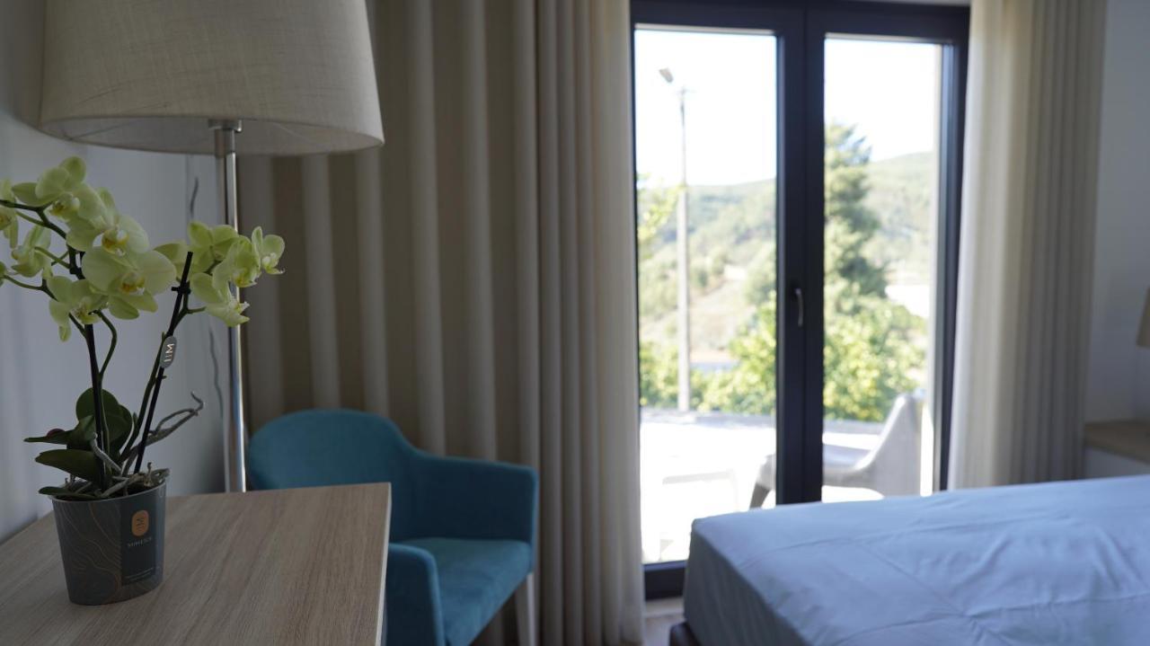 Lago Azul Villas Ferreira do Zêzere エクステリア 写真