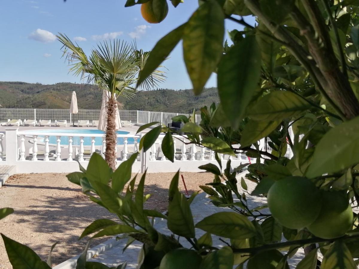 Lago Azul Villas Ferreira do Zêzere エクステリア 写真