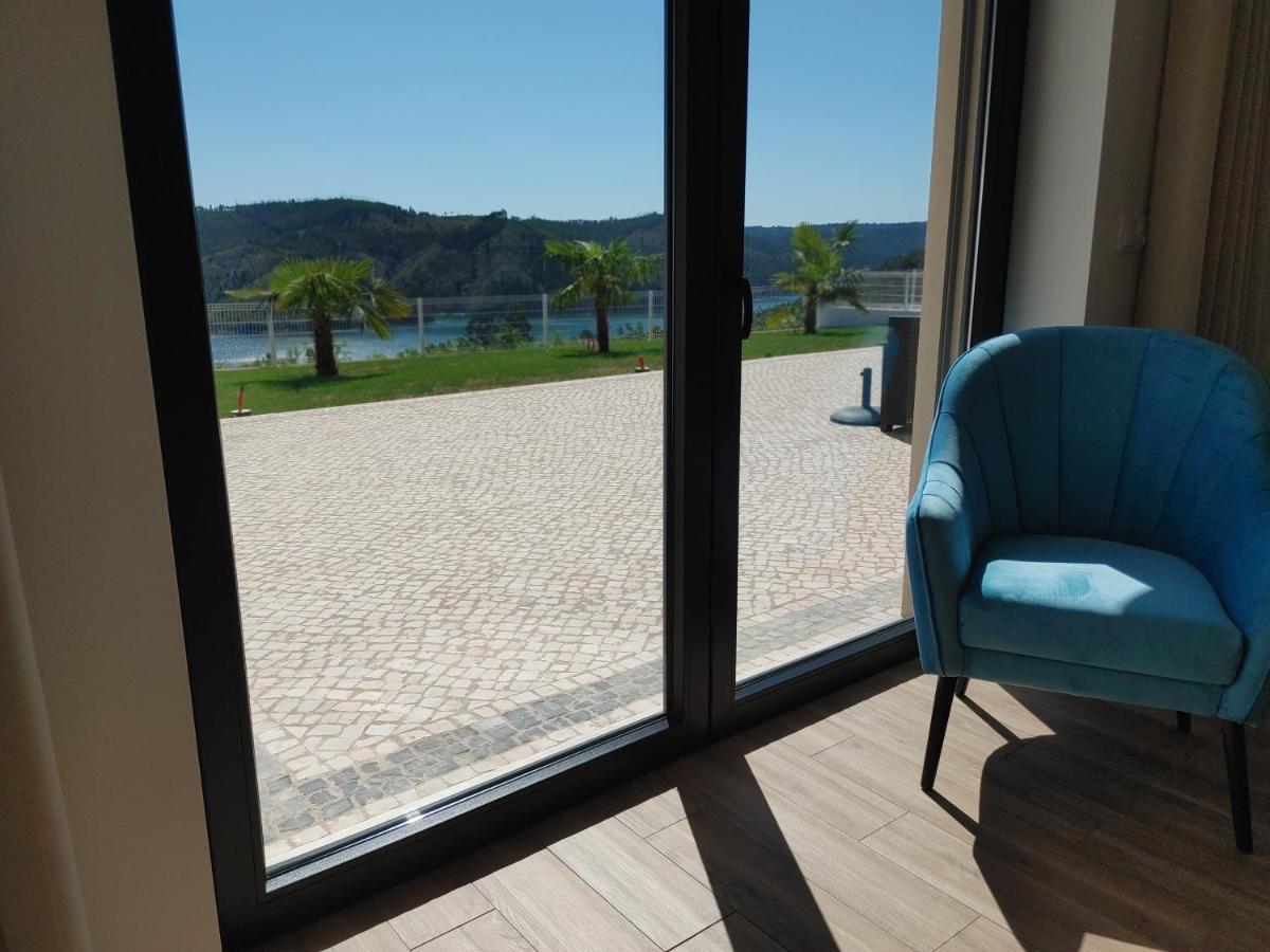 Lago Azul Villas Ferreira do Zêzere エクステリア 写真