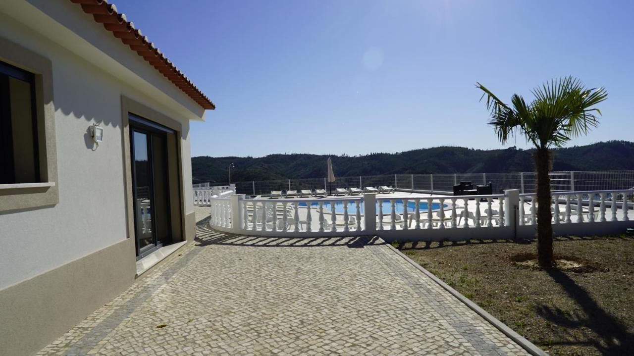 Lago Azul Villas Ferreira do Zêzere エクステリア 写真