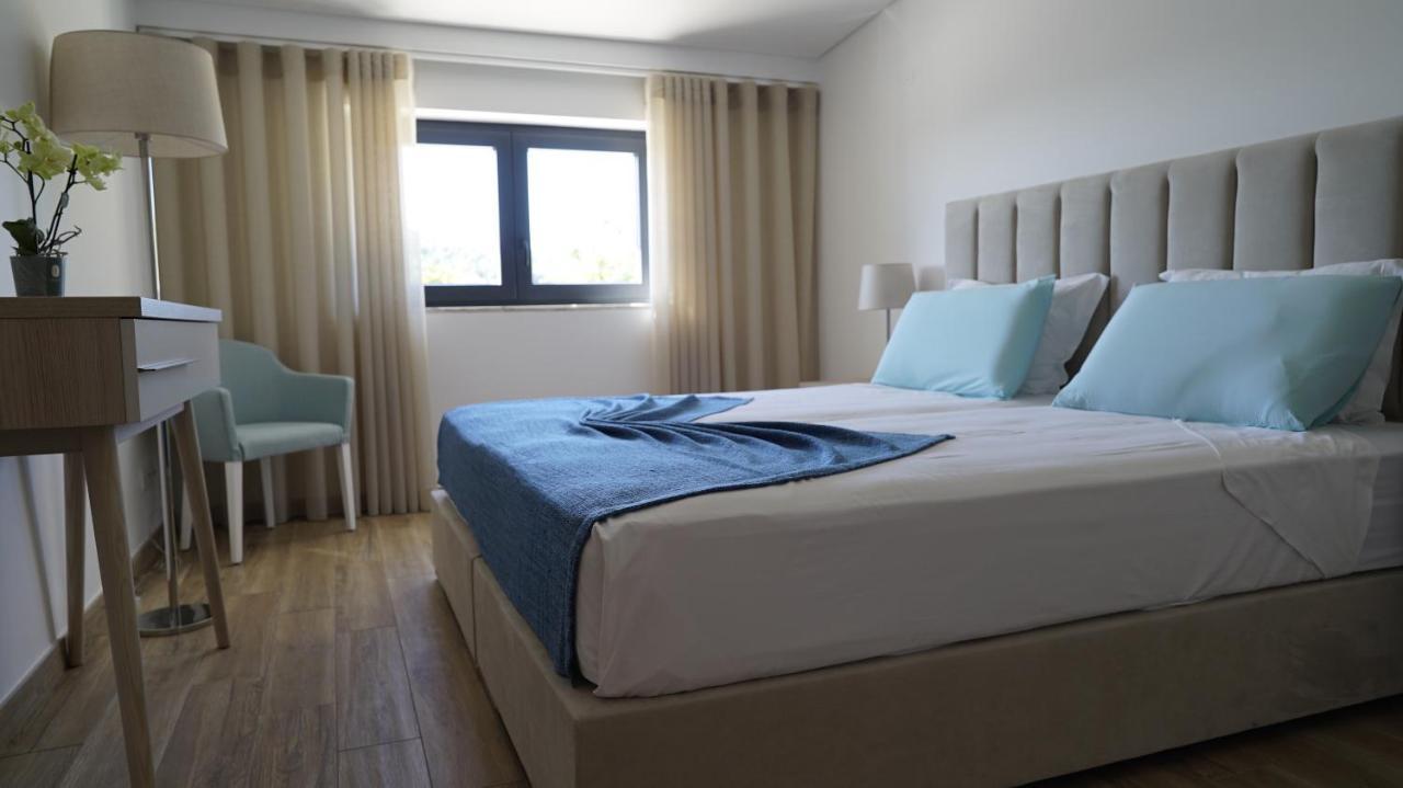 Lago Azul Villas Ferreira do Zêzere エクステリア 写真