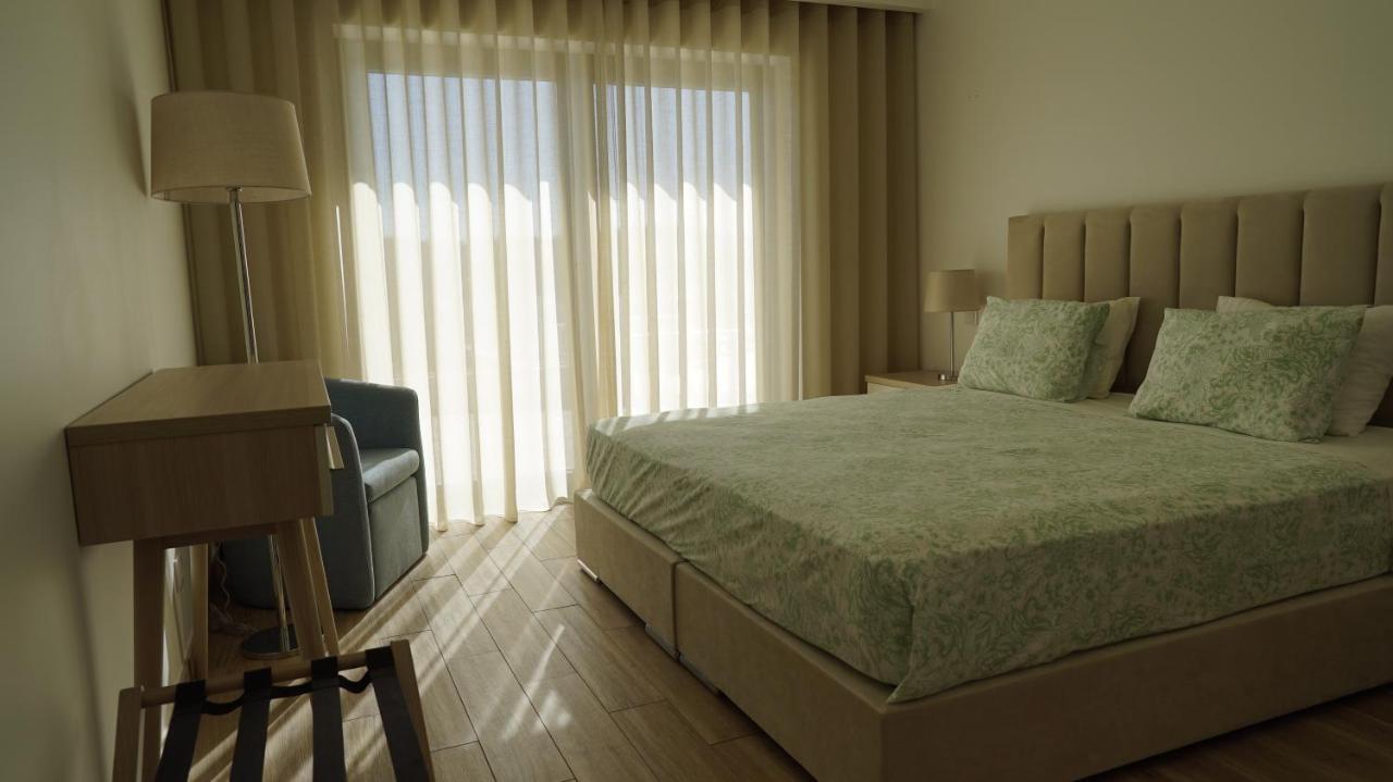 Lago Azul Villas Ferreira do Zêzere エクステリア 写真