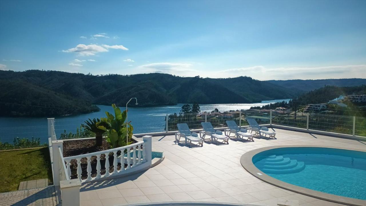 Lago Azul Villas Ferreira do Zêzere エクステリア 写真