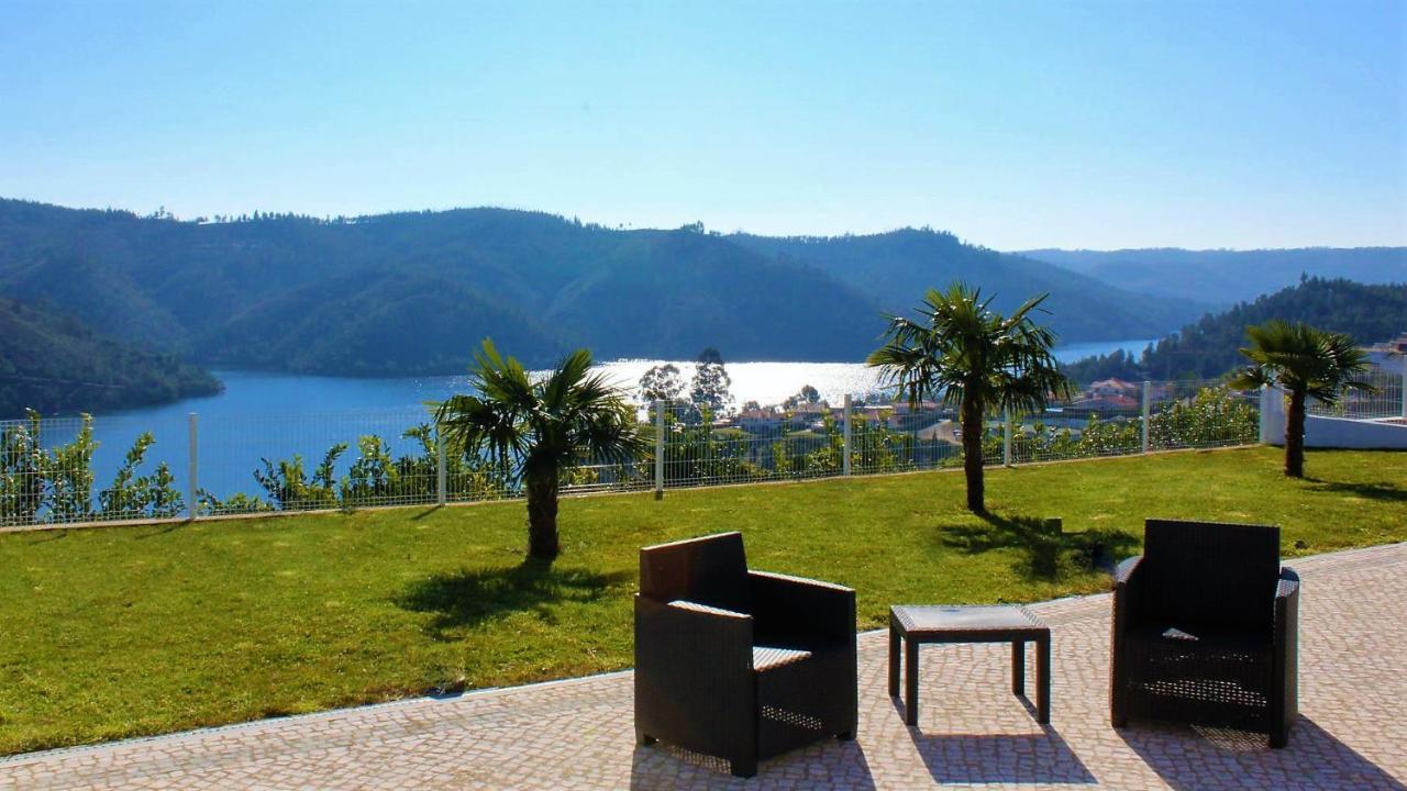 Lago Azul Villas Ferreira do Zêzere エクステリア 写真