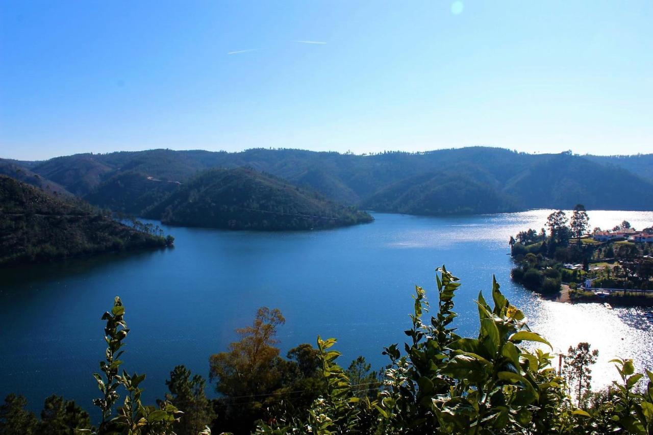 Lago Azul Villas Ferreira do Zêzere エクステリア 写真