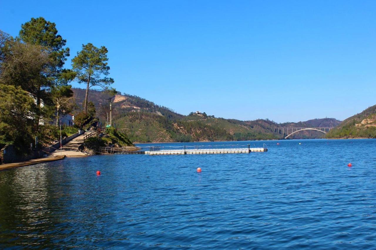 Lago Azul Villas Ferreira do Zêzere エクステリア 写真